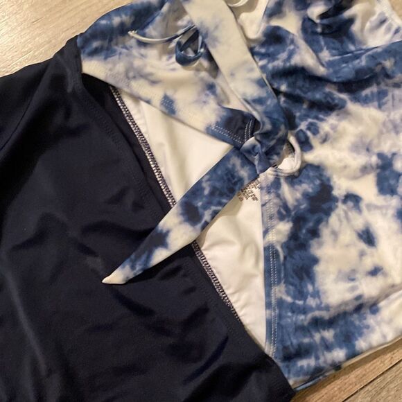 Live Love Dream Swimsuit One Piece Navy Blue Cloud Size Medium - Picture 6 of 8